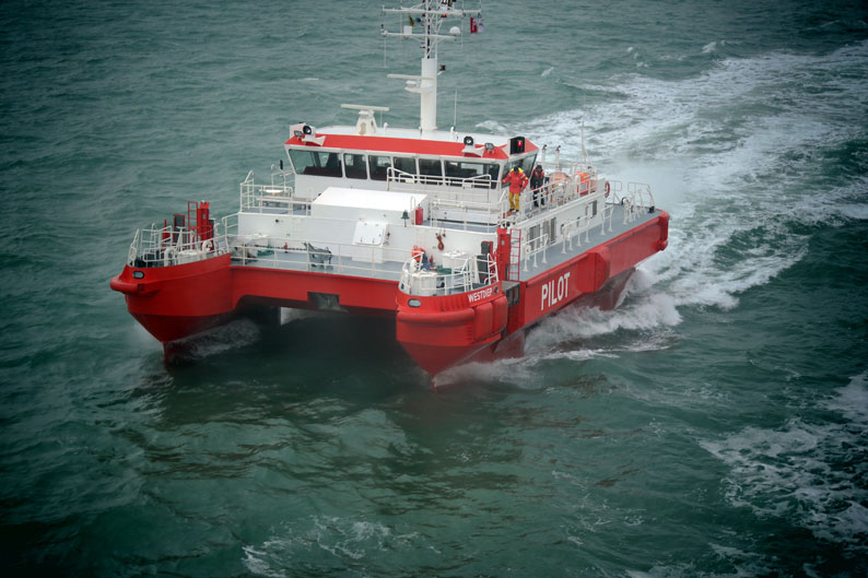 Pilot-Boat.jpg